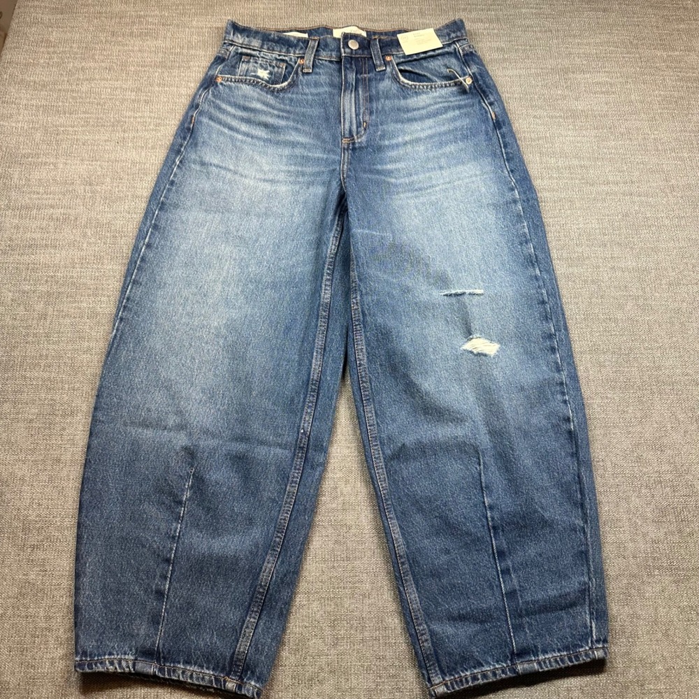 Universal Thread Easy Barrel Jeans Womens 2S Blue High Rise Distressed